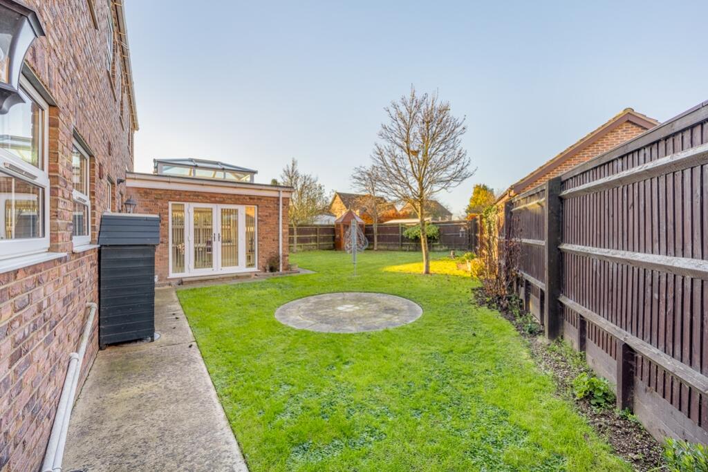 17 Hansard Way (Kirton)-12