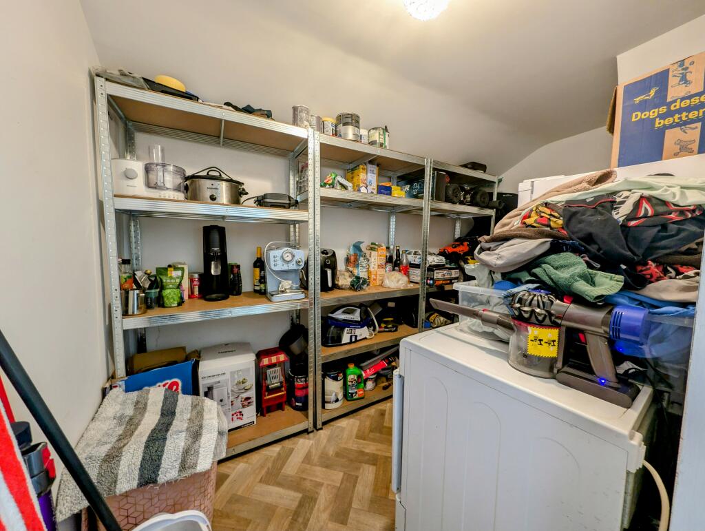Storage Unit