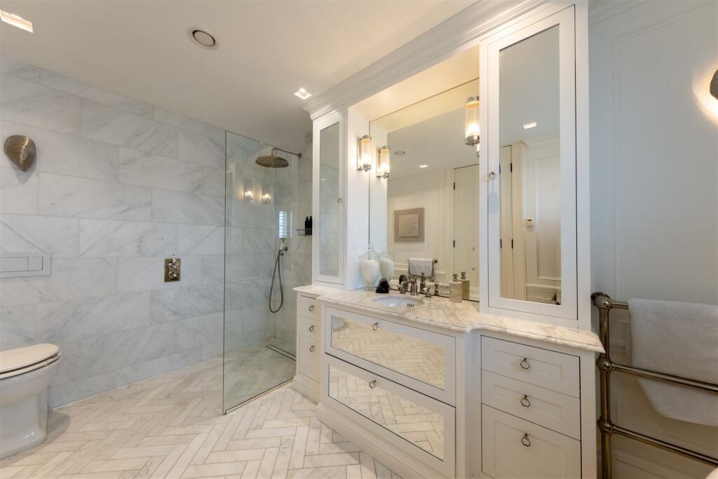 Penncarrow House-087.jpg