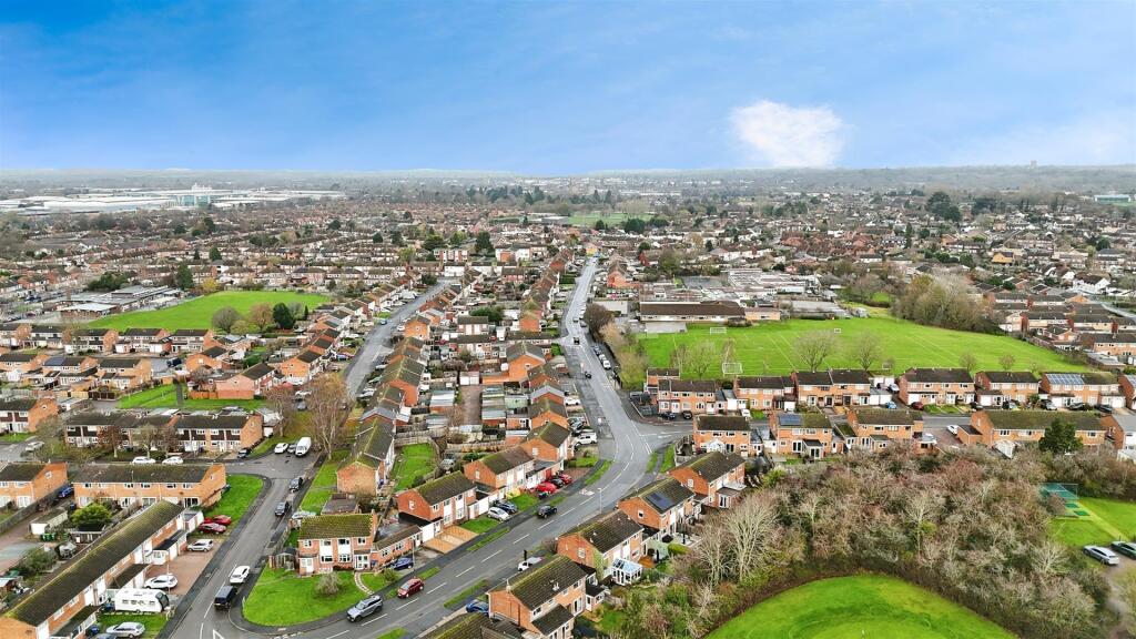 5f212008-y_20251124_100256 E2 80 AFam_0261_1763978