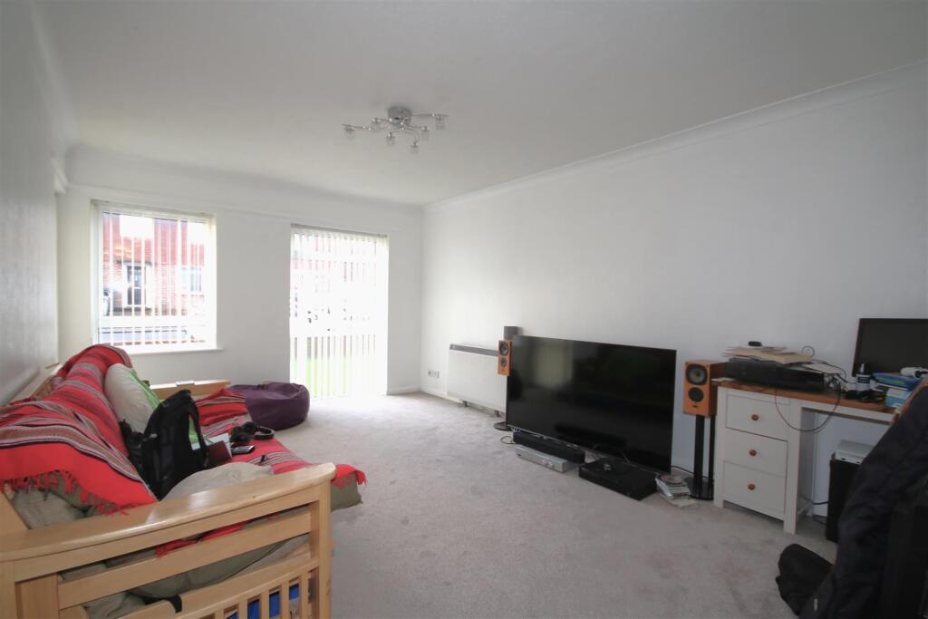 Living Room a.JPG