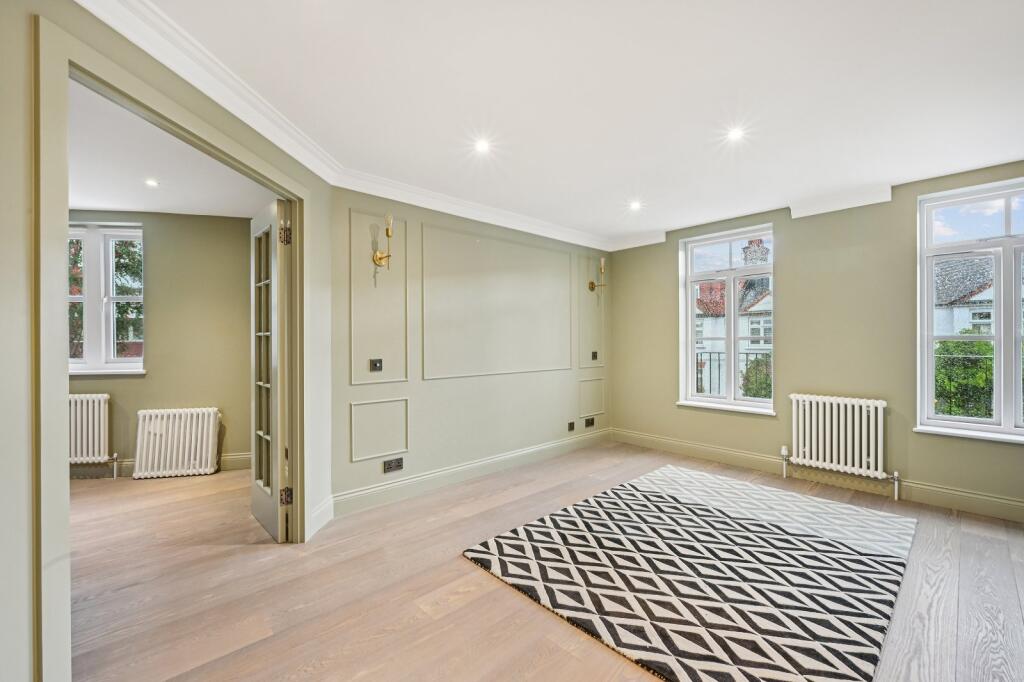 Bedroom / Reception
