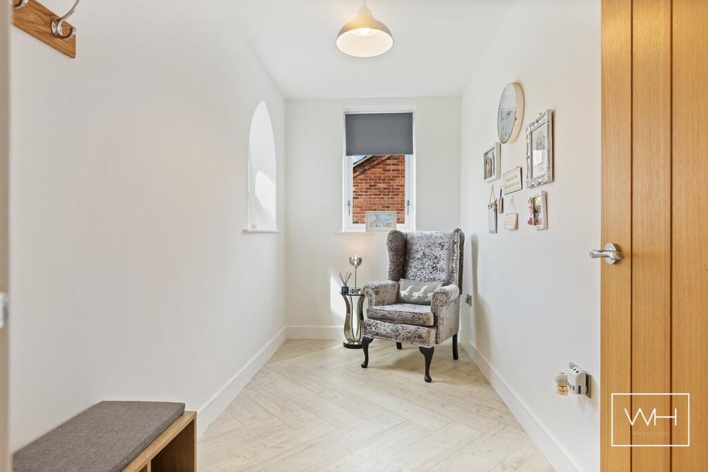 17 Oxton Drive, Warm