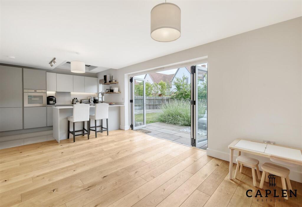 IMG_8620_16 copy 2.jpg