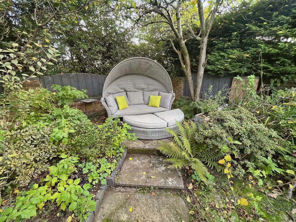 Gardens Aspect 4