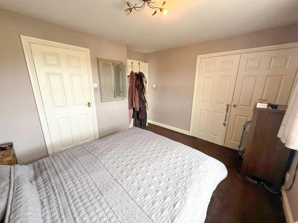 Four bed detached house, Silsden 13