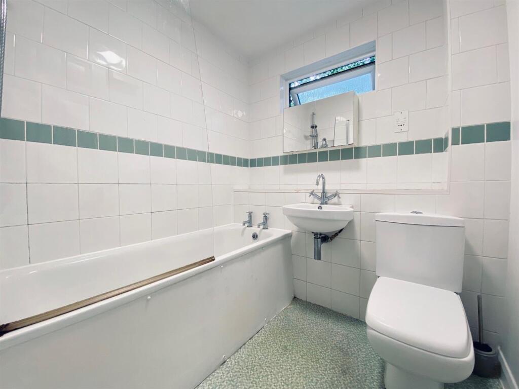 16 ardent close 1.jpg