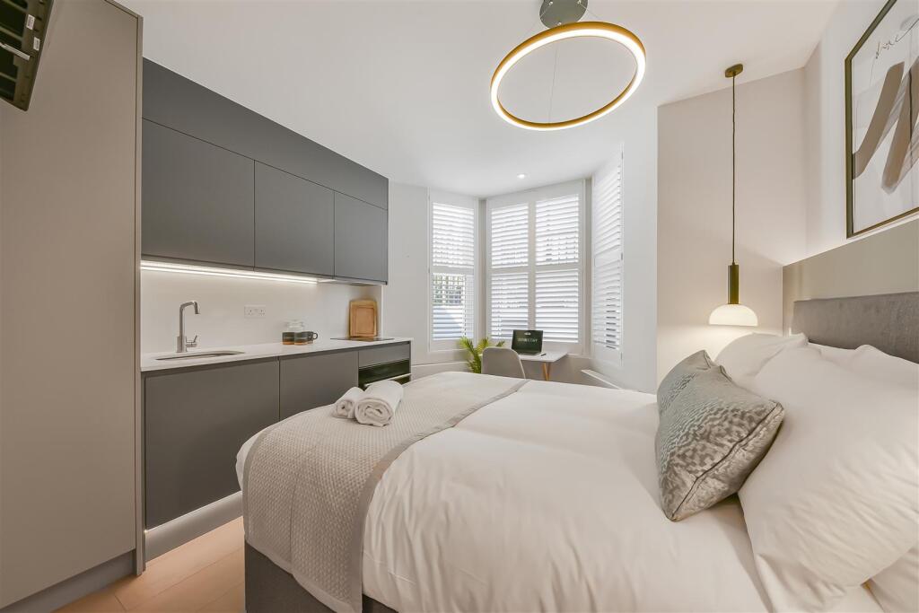 One Stay - Studio 2 -Bedroom - Image 1.JPG