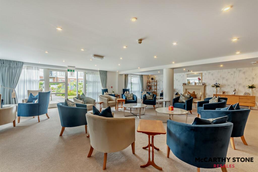 8606222-interior20-800.jpg
