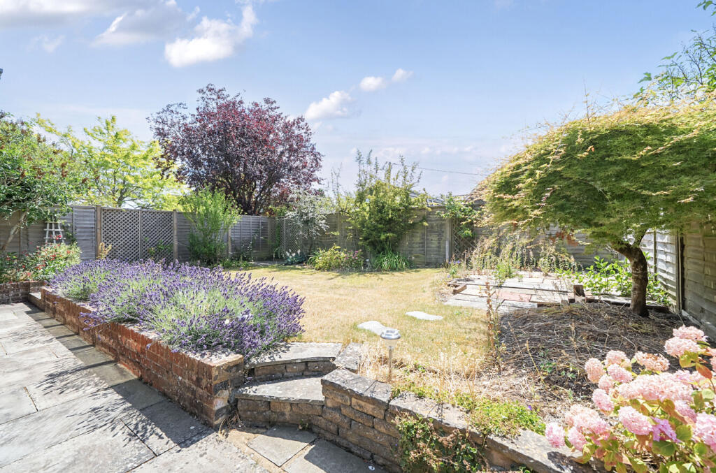 1324330-7-686be42...