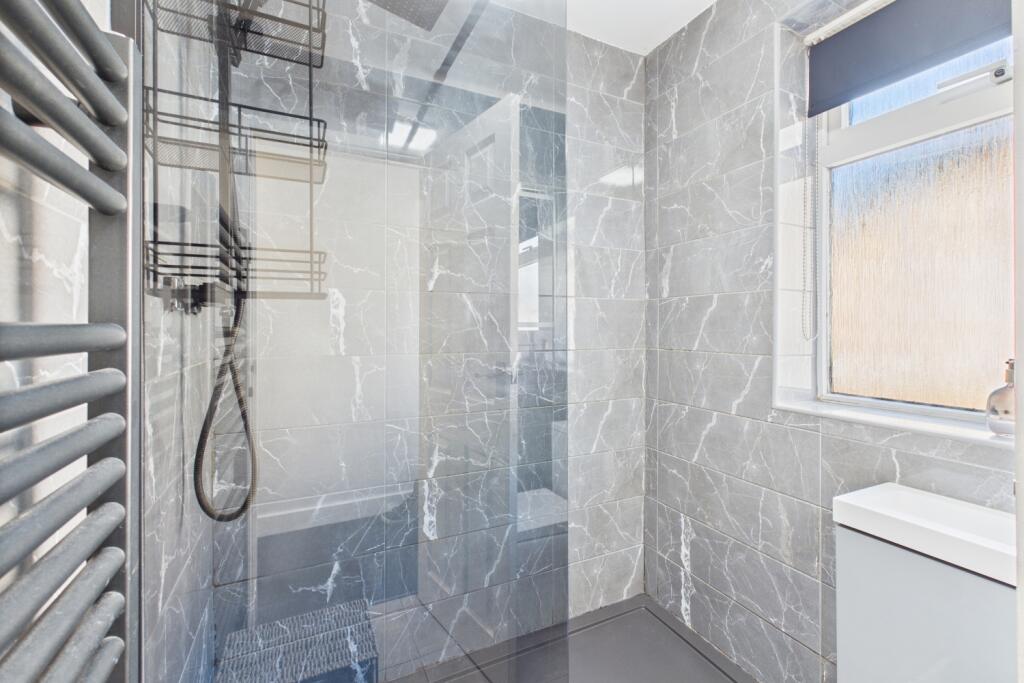 CAM03162G0-PR0291-STILL008