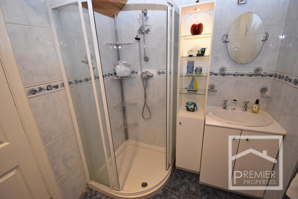 Down stairs shower room