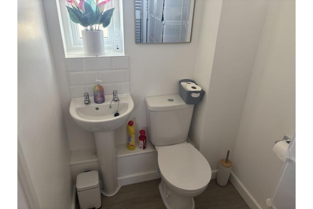 Downstairs Cloakroom