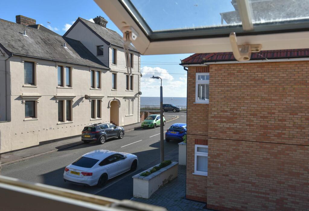 Partial sea view