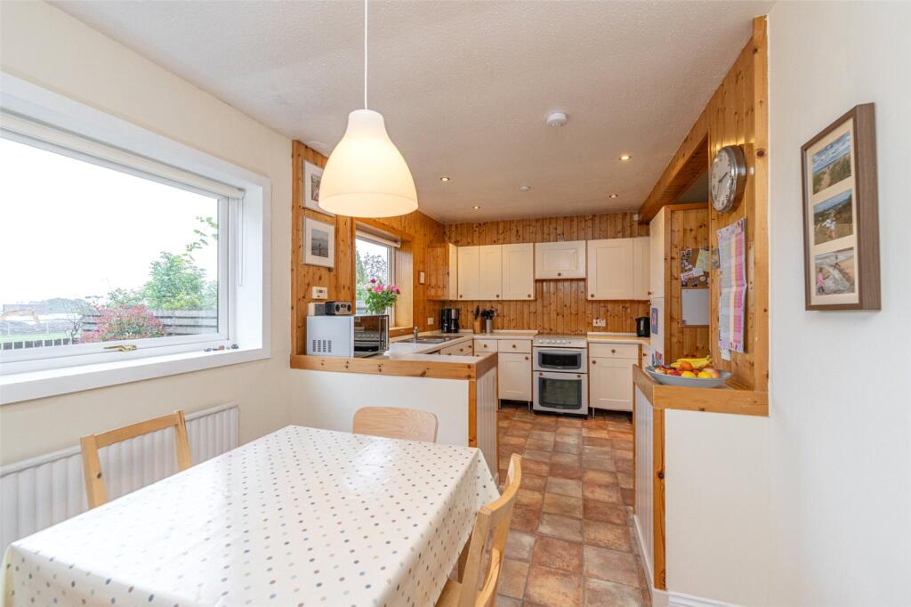 Kitchen Alt