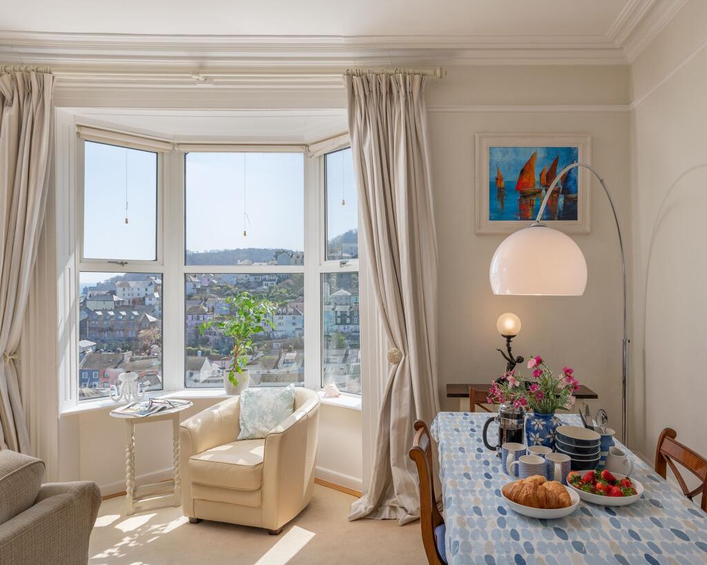 43B Clarence Hill, Dartmouth, Living/Dining Room