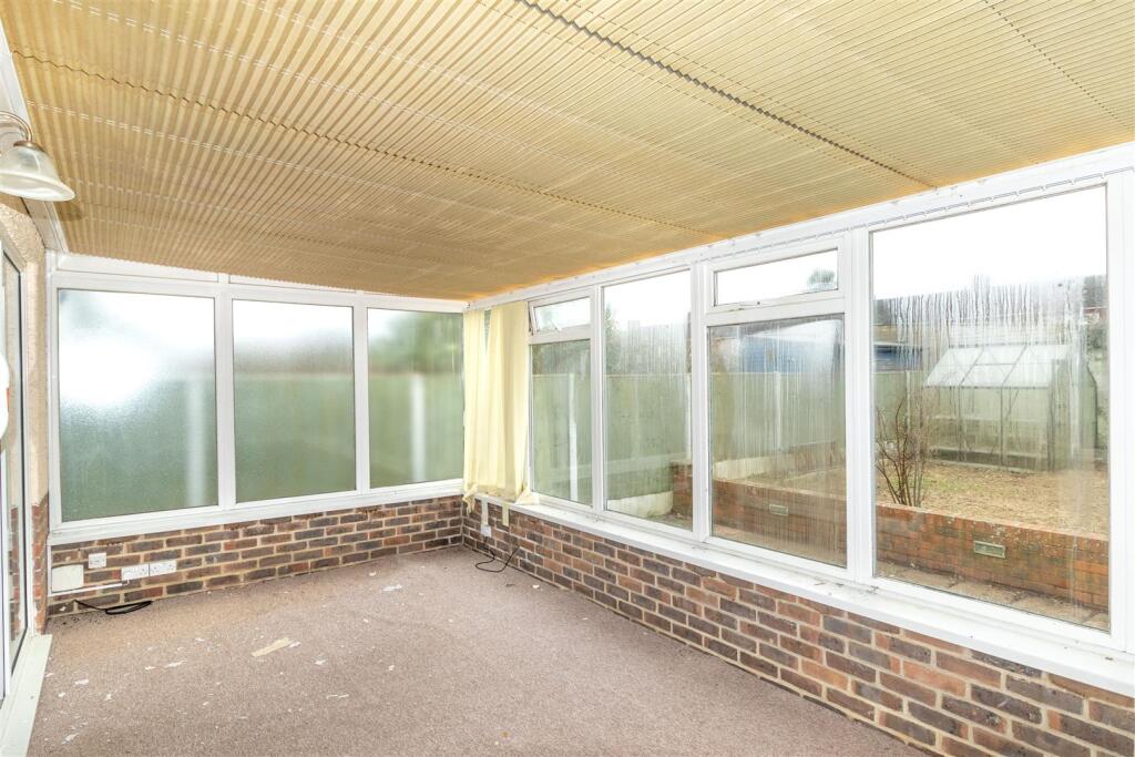 Sunningdale Rd-08.jpg