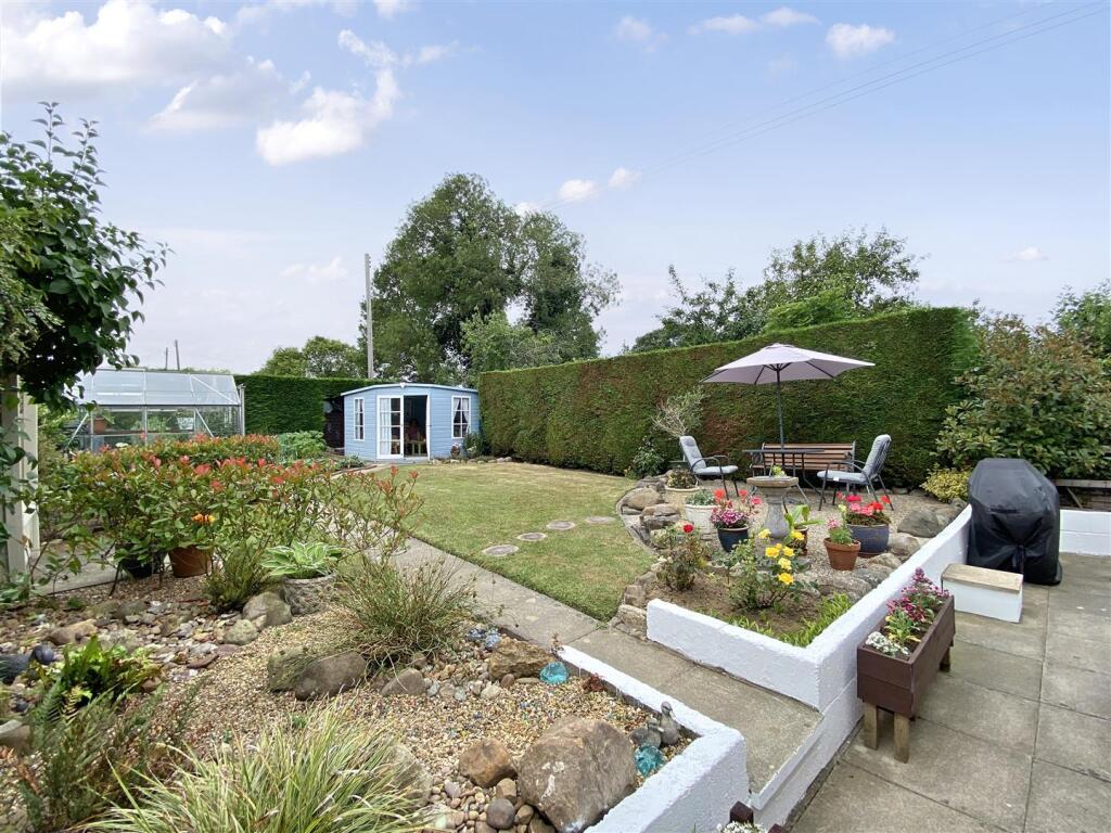 9018228-105543-133959361103222184-6cc6cbbb-ec8d-f2