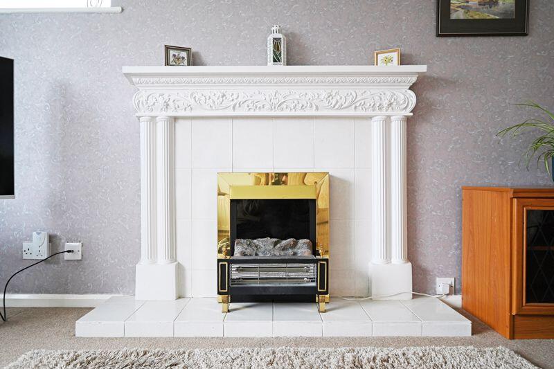 Feature Fireplace 