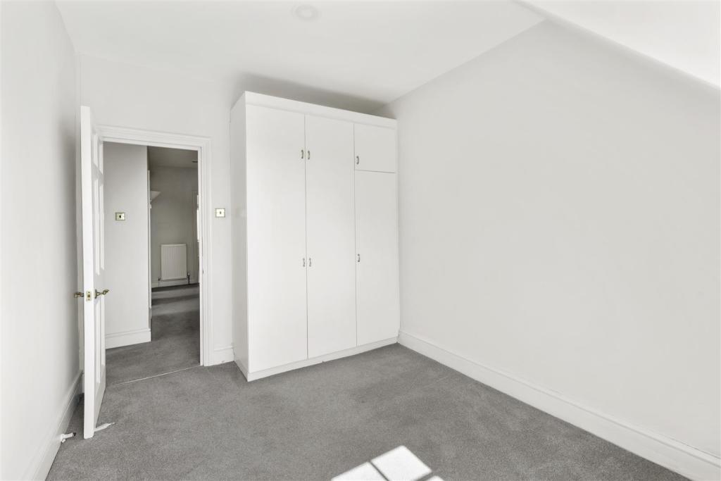 Flat 4, 15 Redington Gardens - MQxCtjJDcBNEnx826p1