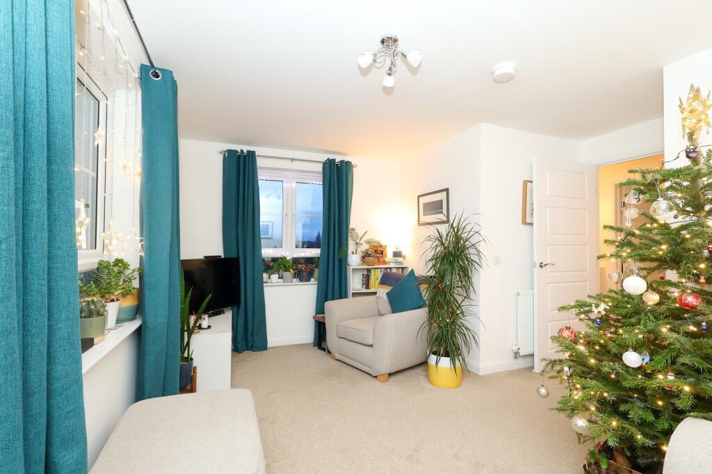 Lounge Additional