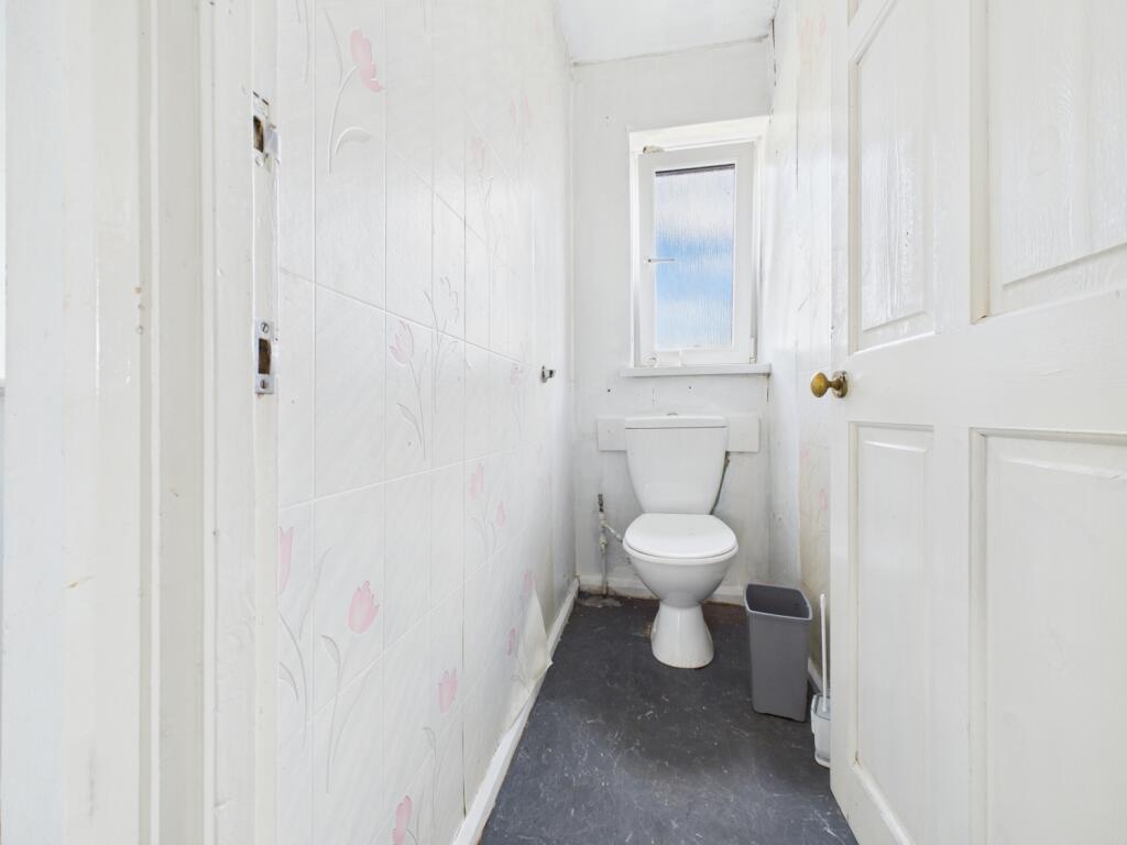 CAM03729G0-PR0147-STILL005