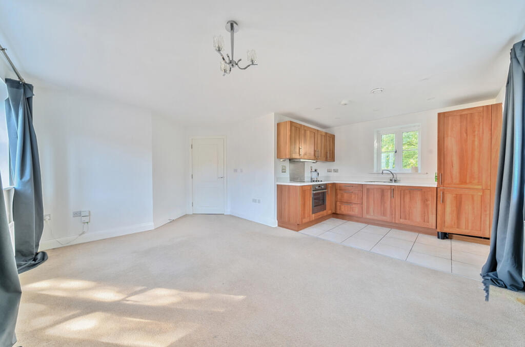 35-681a584146817-...