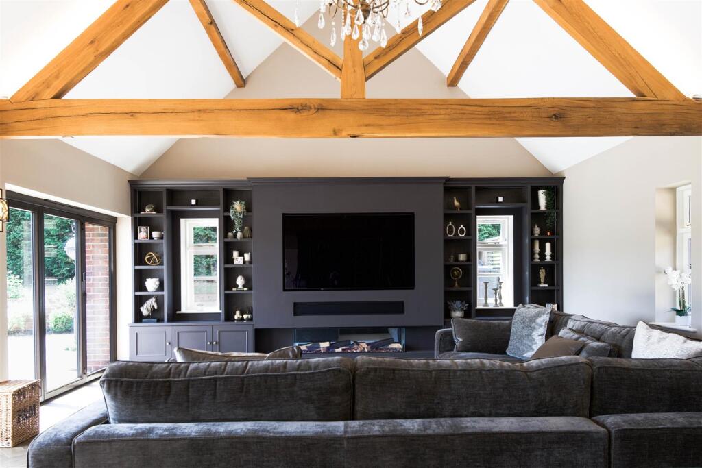 Hammerwhich Place Farm-23.jpg