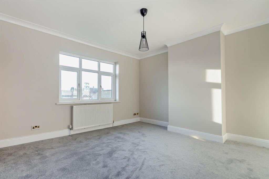 8673307-interior22-800.jpg