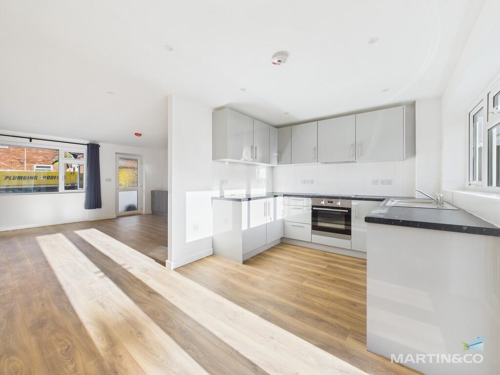 CAM03111G0-PR0405...