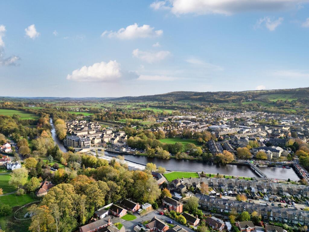 Stunning local setting