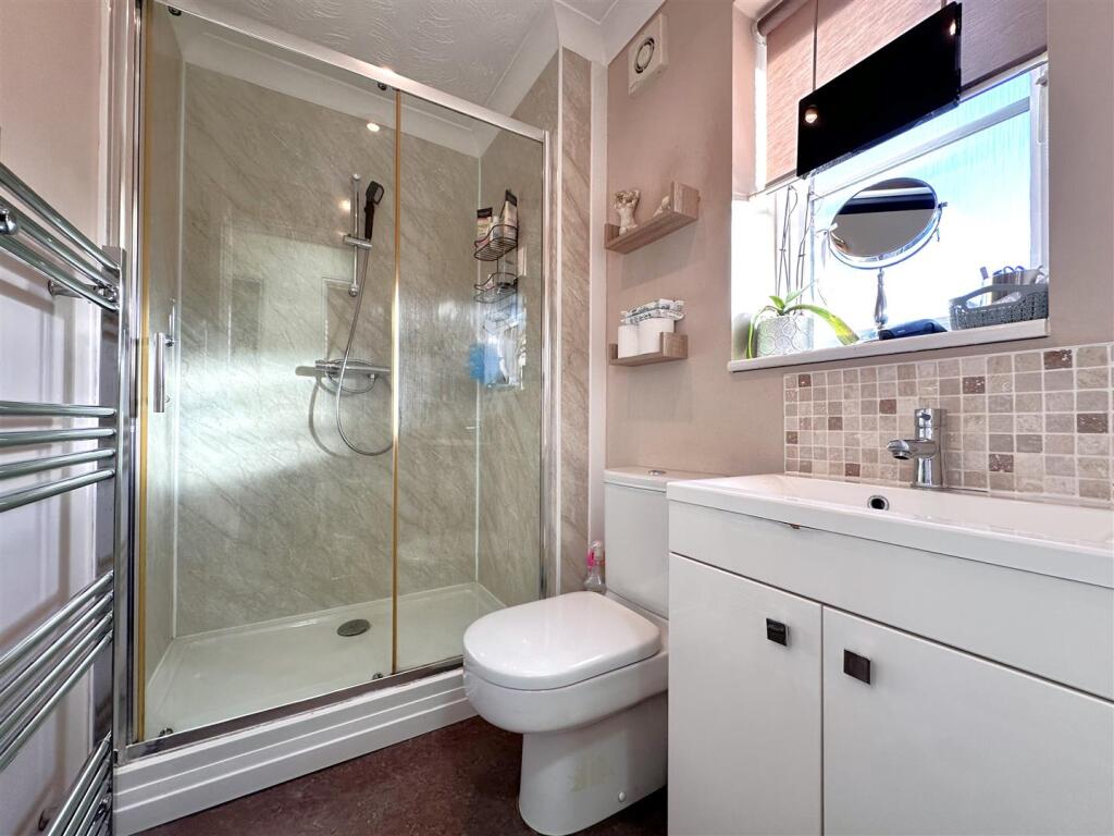 En-Suite Shower Room 356