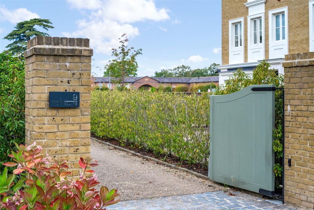 Gated Driveway