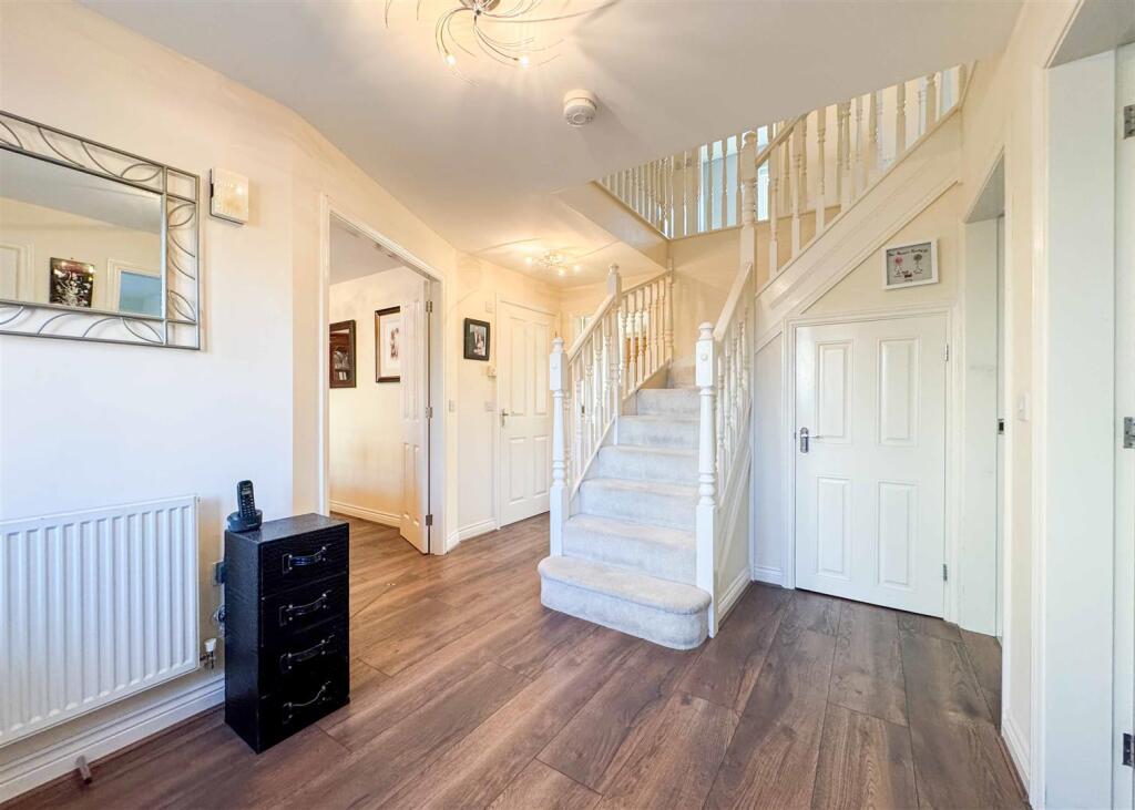 ENTRANCE HALL