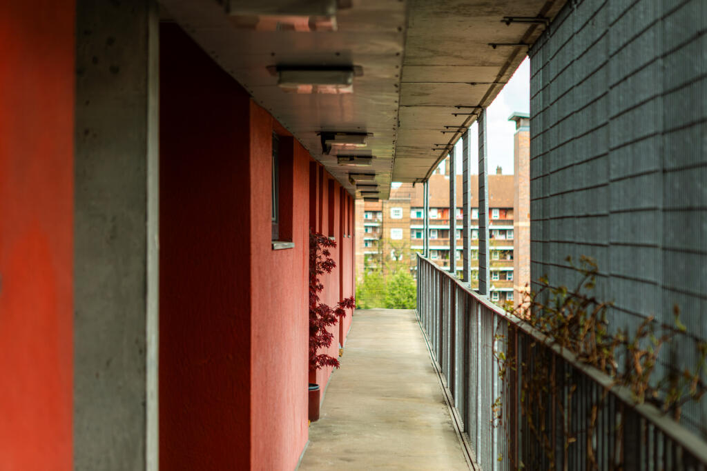 276985 - 25_4_15_MH E5 8GZ_00031.jpg