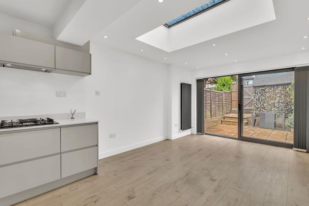 Wainwright Grove, Isleworth/Twickenham, TW7 7PU