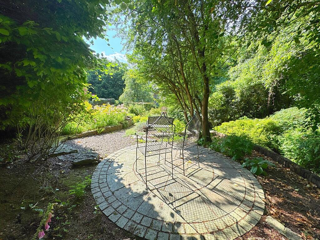 Garden (3)