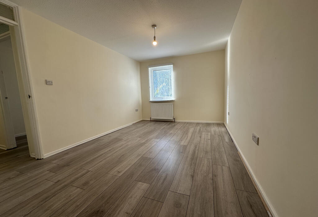 Main bedroom 1