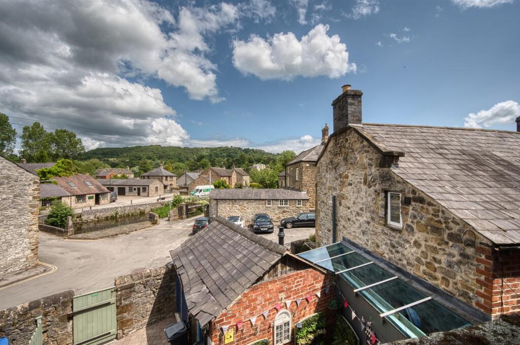 Saxton Mee Waters Edge -0019.jpg