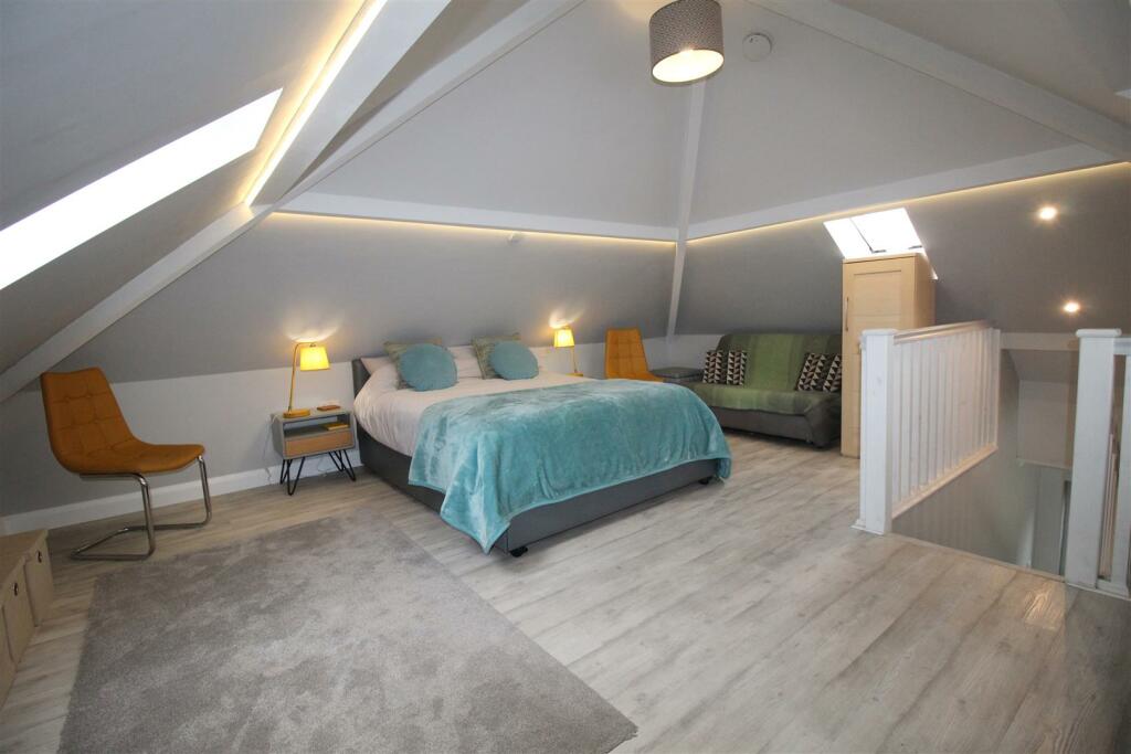 St Thomas Road, 78, bed 3.JPG