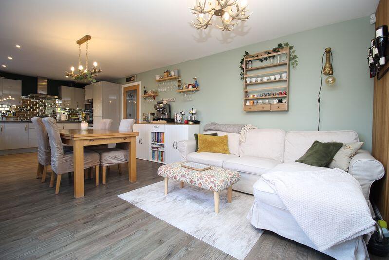 Living/Dining Room