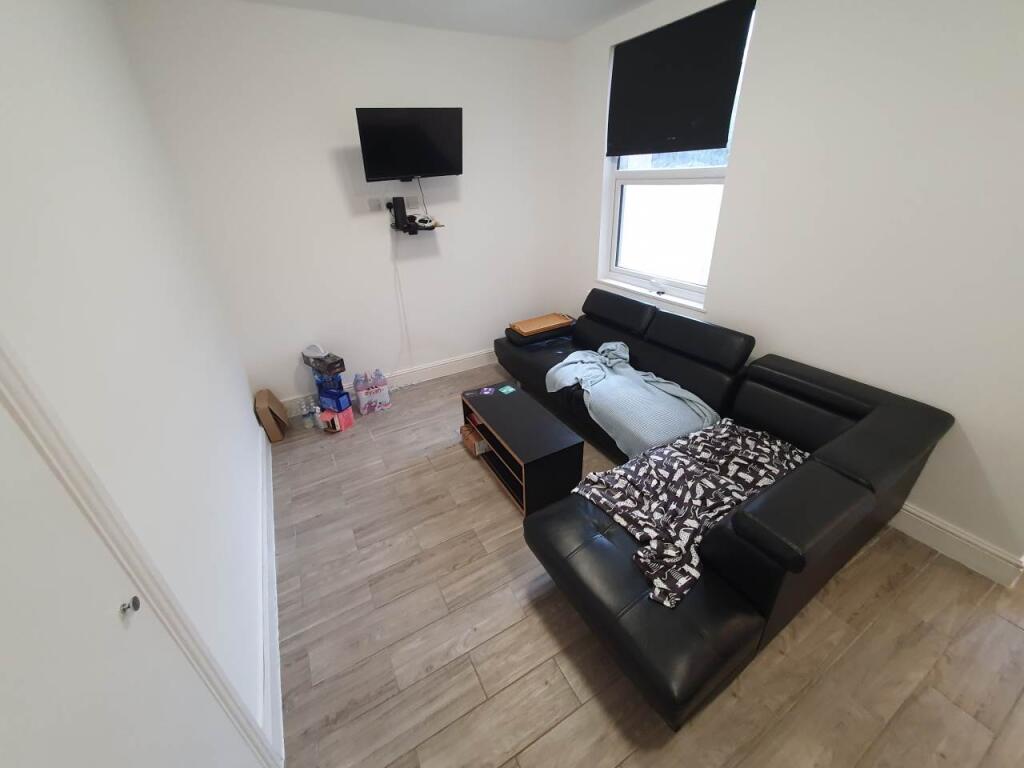 Living room (1)