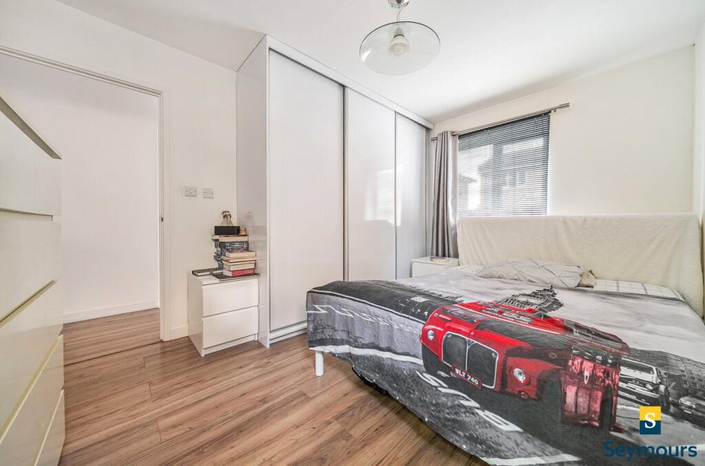 Built-In Wardrobes