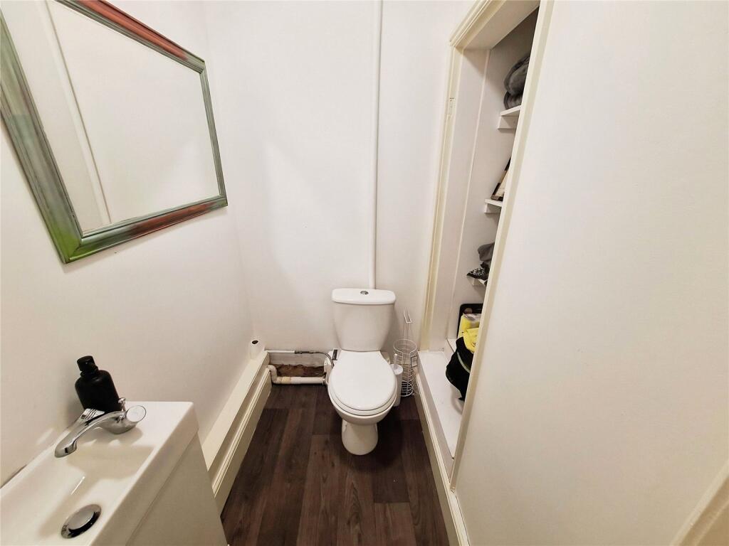 First Floor Wc