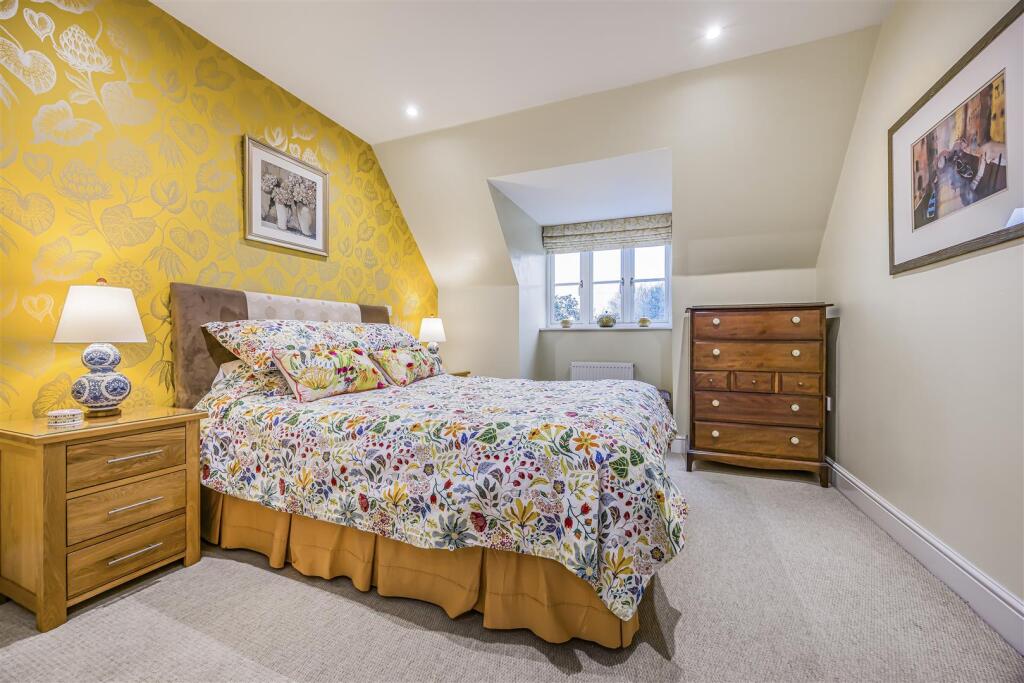 2 Clarendon Close, Denmead-PorticoMarketing-Nexa-2