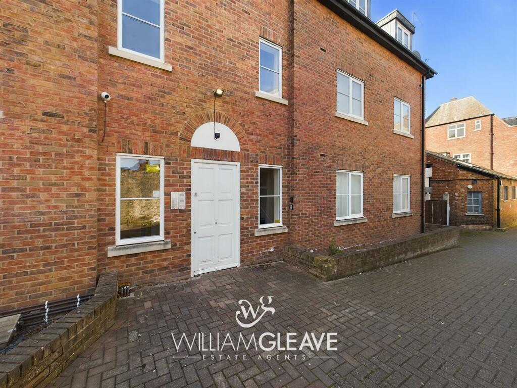 CAM01391G0-PR0071-ST