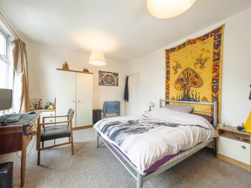 42 Pinner Road_-3.jpg