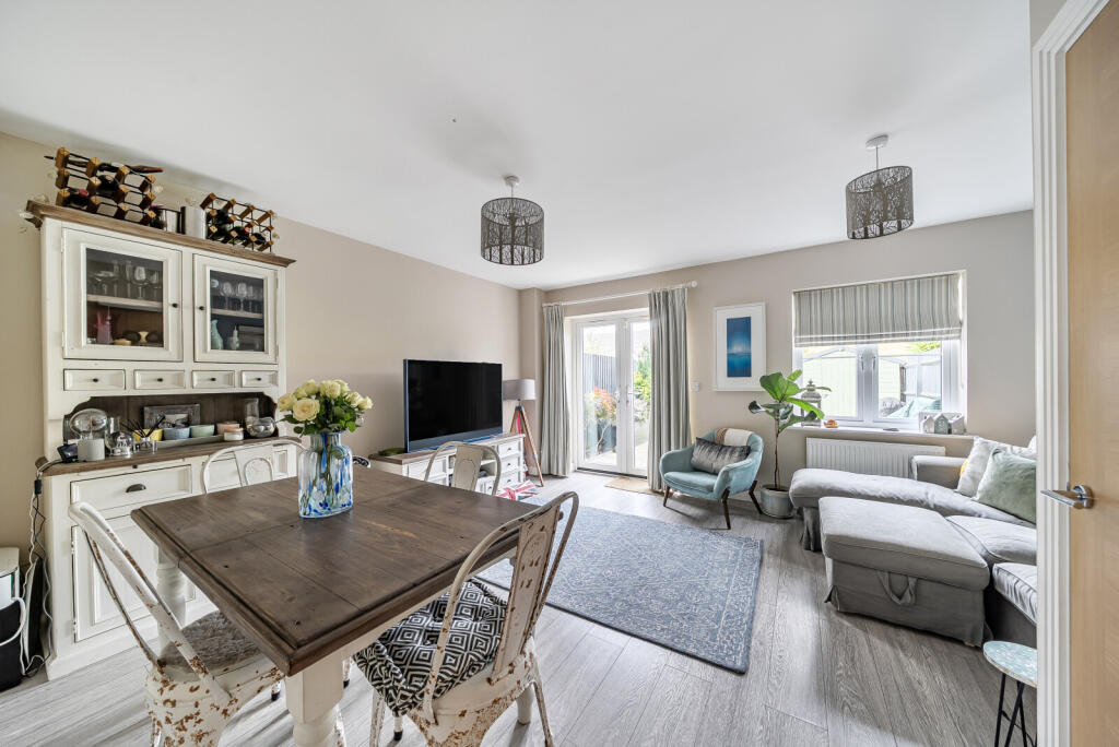 1363069-17-68e7b7...