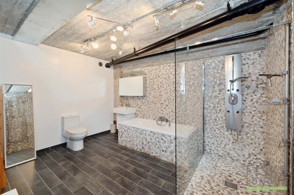 studio b bathroom.jpg