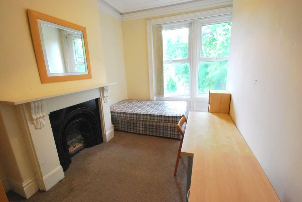 21 fern ave5